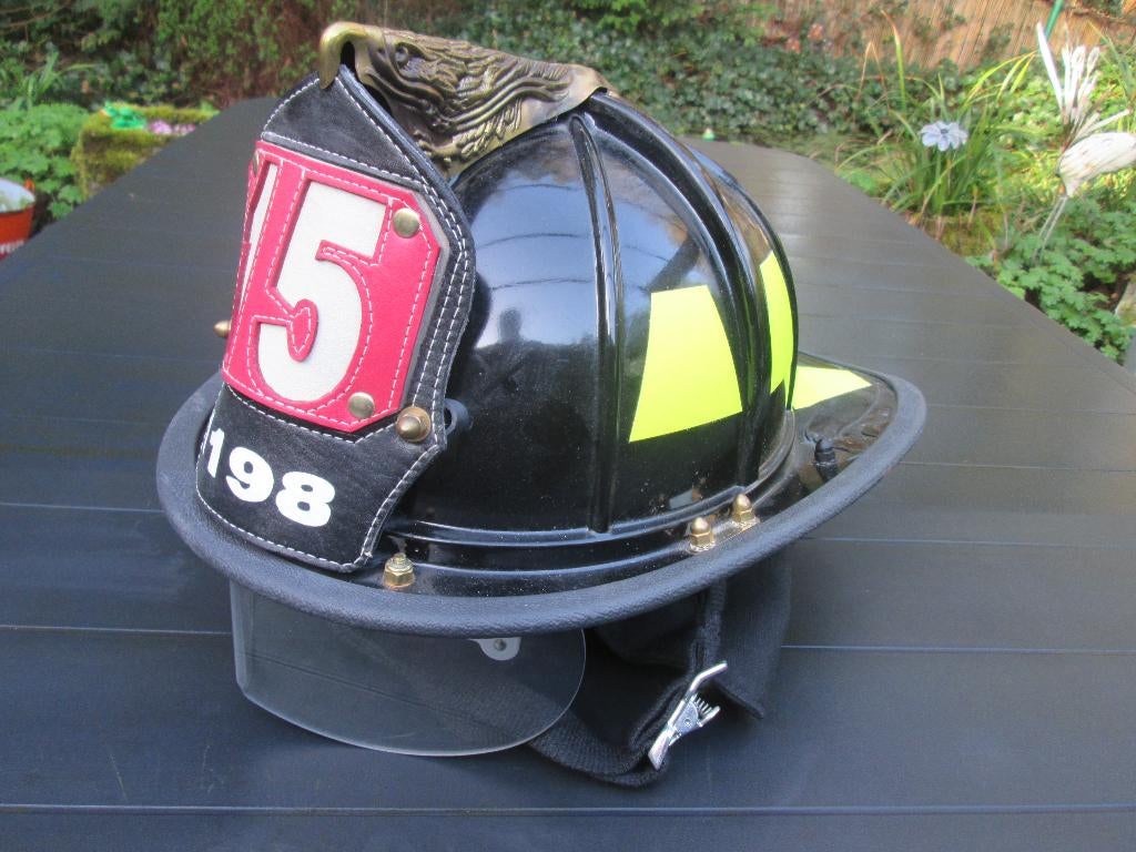 Amerikaanse brandweerhelm MINT staat pompier firefighter.TOP, Verzamelen, Militaria | Algemeen, Ophalen of Verzenden