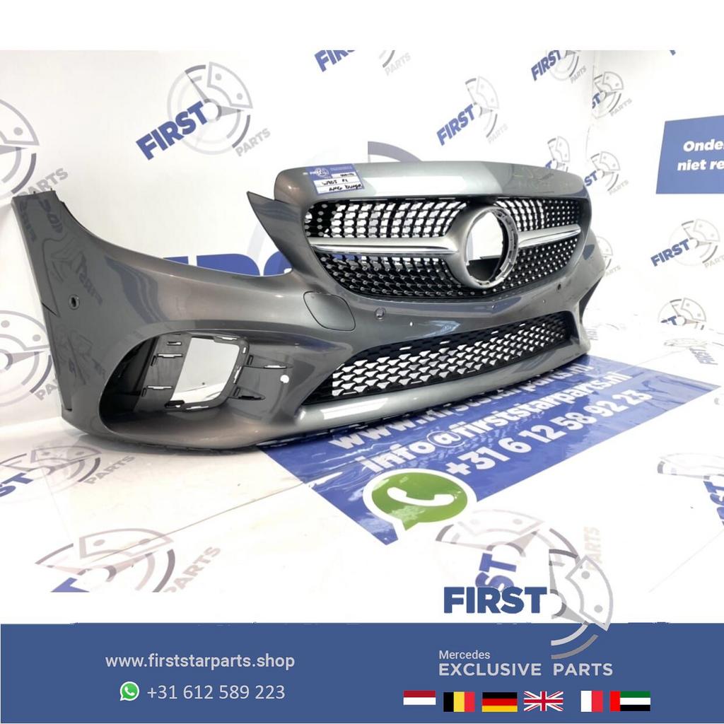 W205 Facelift AMG Voorbumper + diamond gril 2019 Mercedes C, Gebruikt, -, Voor, Ophalen of Verzenden