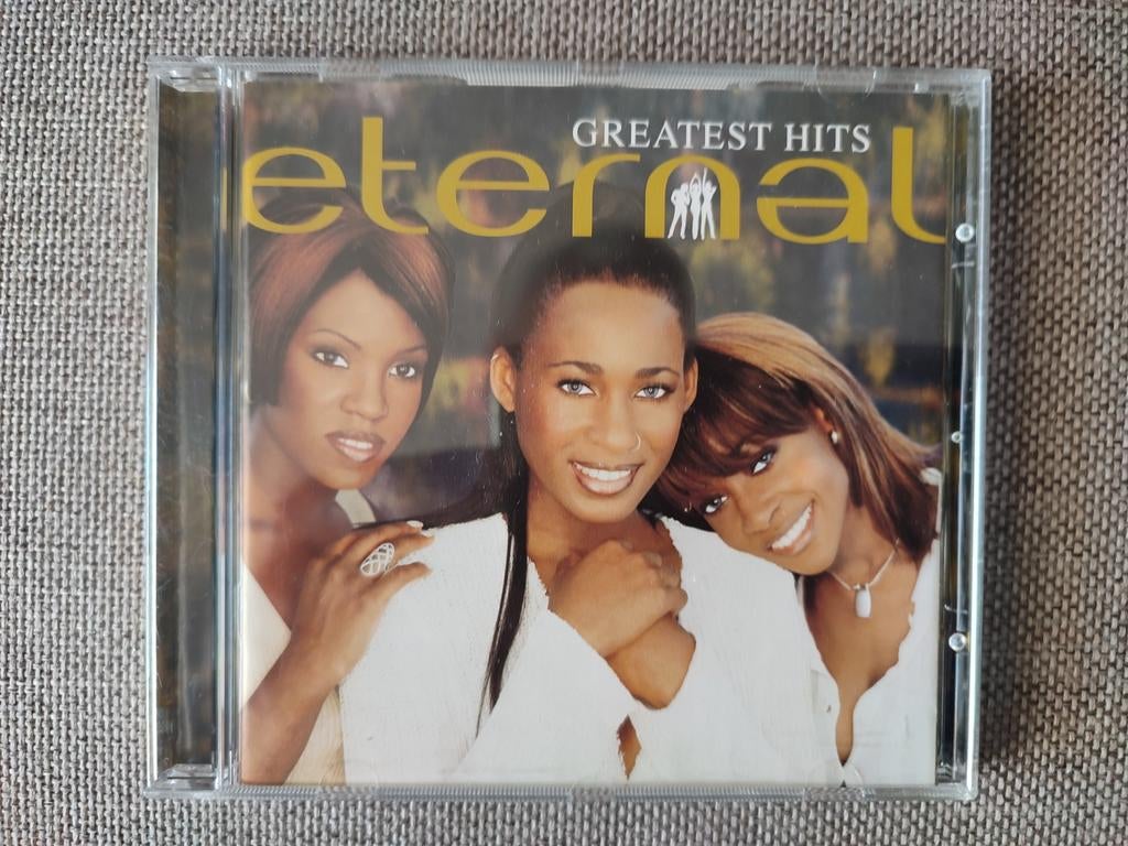 CD : ETERNAL - GREATEST HITS, Ophalen of Verzenden, Zo goed als nieuw