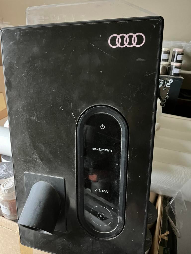 Chargeur electrique pour voiture hybride, Enlèvement ou Envoi, Comme neuf