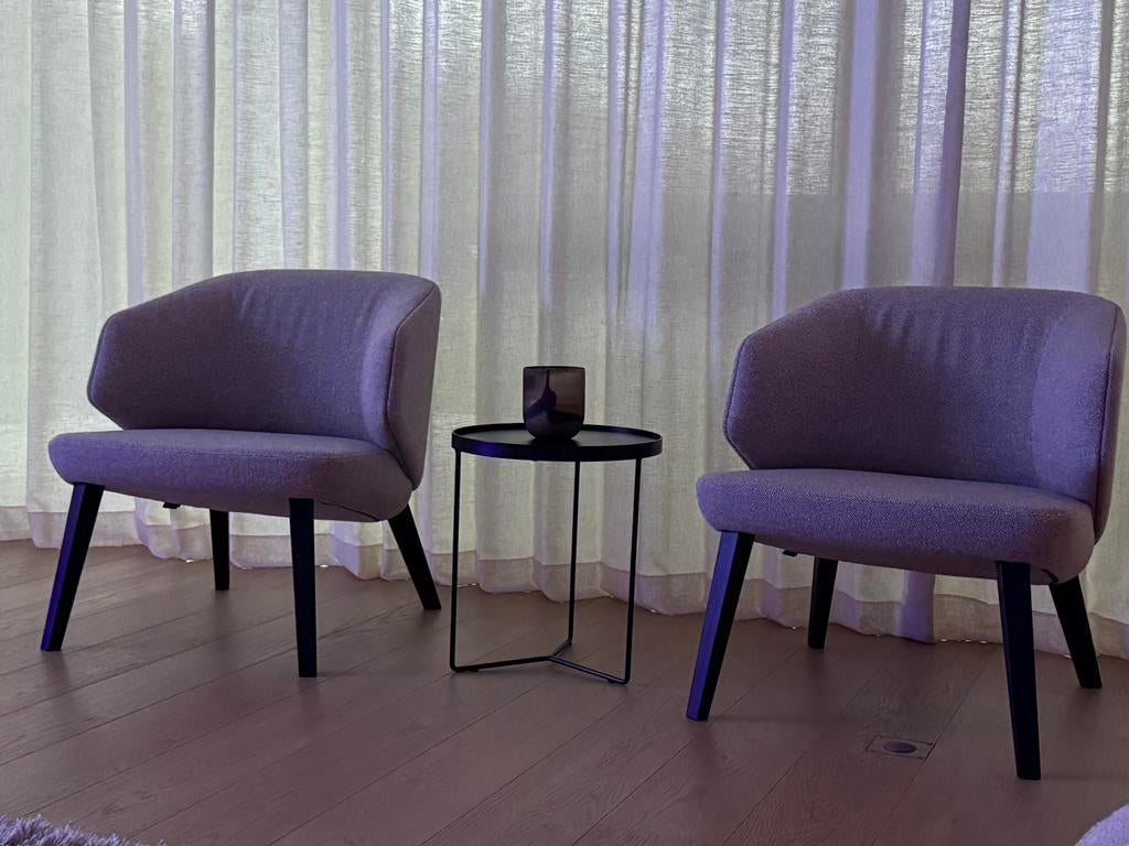 2x Montis Back Me Up fauteuils – showroomstaat, Ophalen, Zo goed als nieuw, Stof