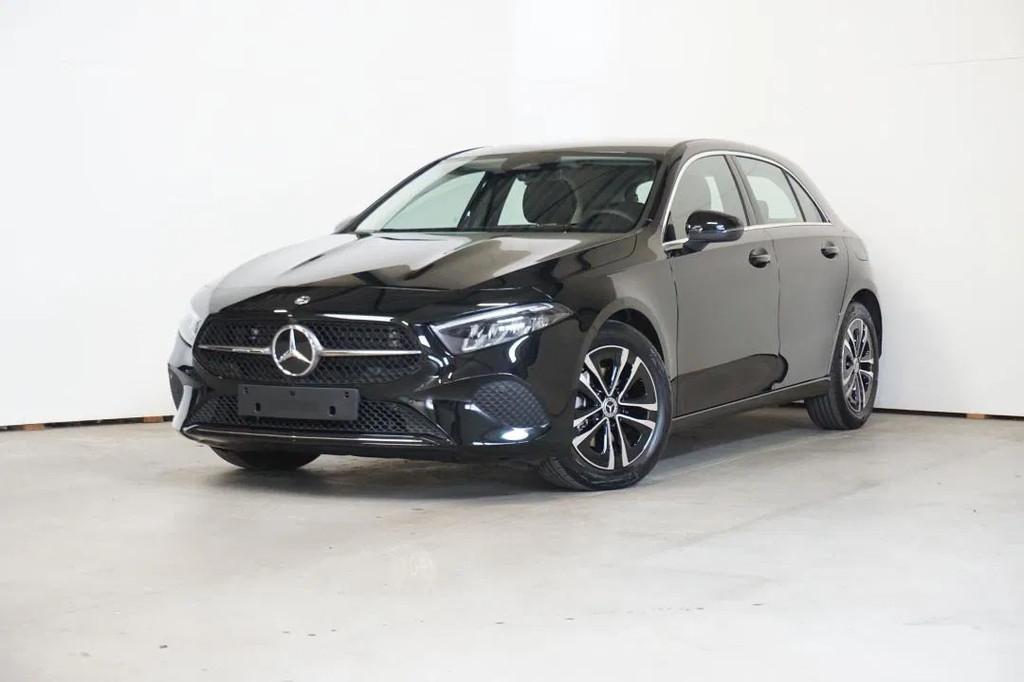 Mercedes-Benz A-CLASS 180 - slechts 3300 km (automatique), Autos, 100 kW, Achat, Euro 6, Entreprise