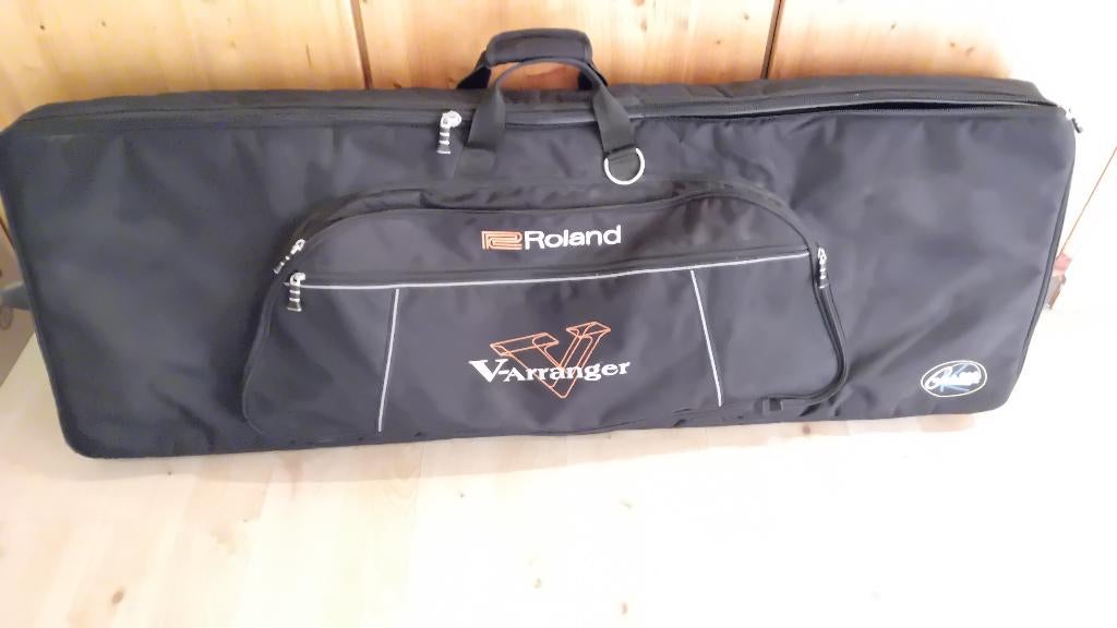 Draagtas met wieltjes voor 6 octaafs keyboard., Muziek en Instrumenten, Ophalen, Gebruikt
