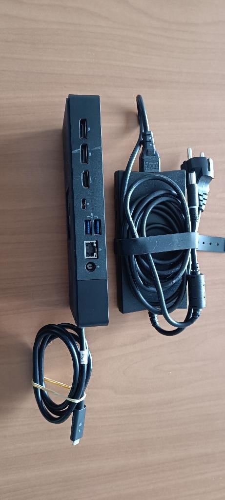 Dell WD19S Thunderbolt3 docking station, Computers en Software, Ophalen of Verzenden, Docking station