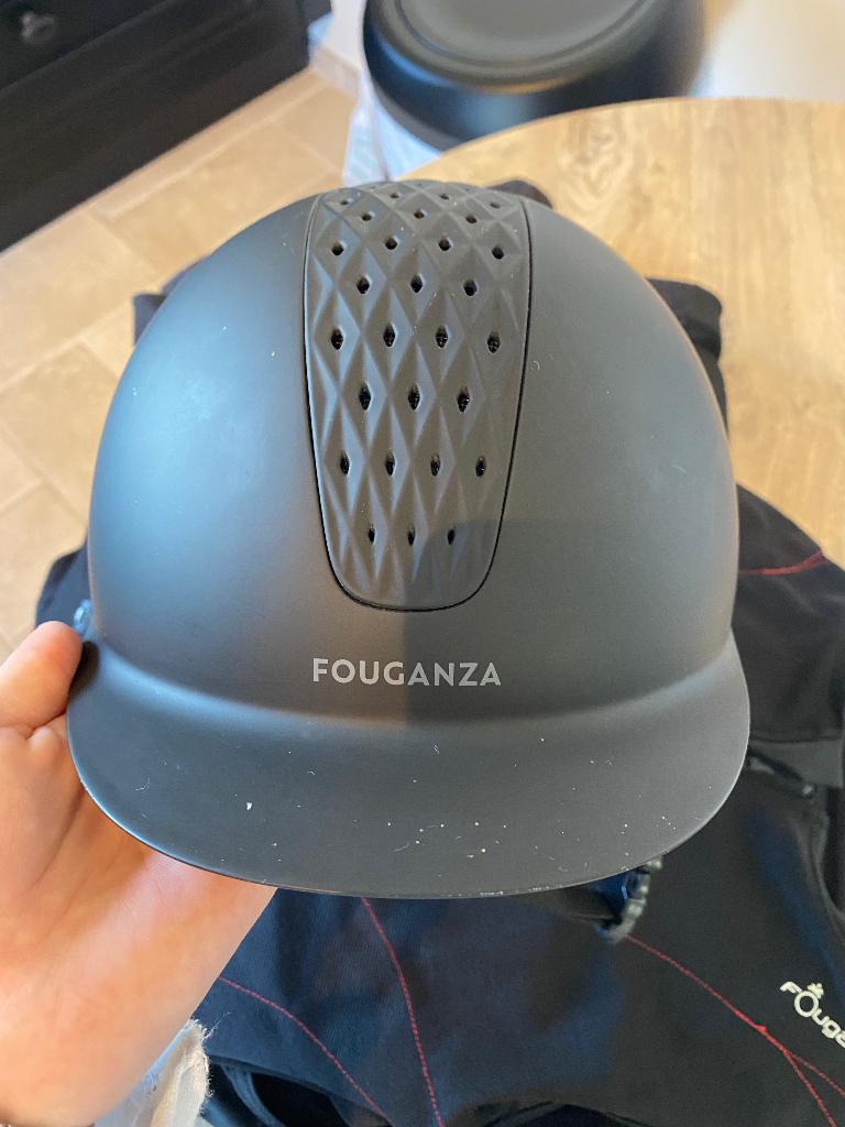 Casque d’équitation Fouganza 54 cms !, Animaux & Accessoires, Enlèvement, Utilisé, Femmes