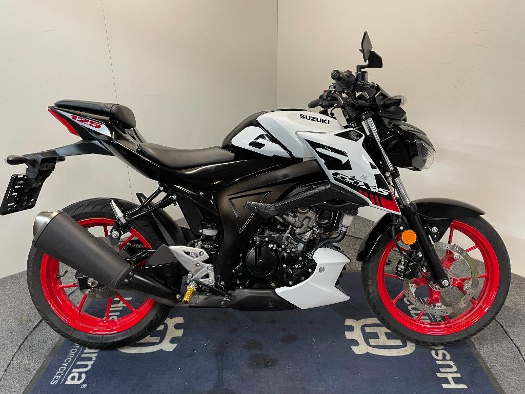 Suzuki GSX -125 S MY'22 ref. LS 3274, Motoren, Motoren | Suzuki, Bedrijf, 125 cc, 11 kW of minder, 1 cilinder
