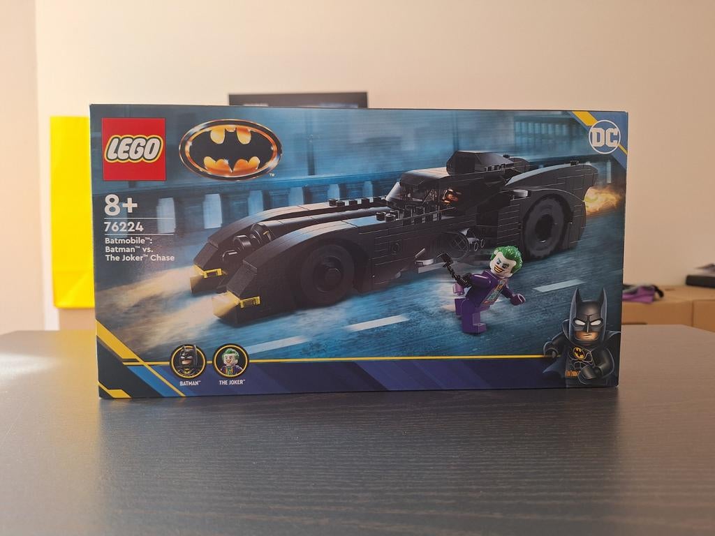 Lego 76224 Batmobile Batman vs The Joker Chase, Ophalen of Verzenden, Nieuw, Complete set, Lego