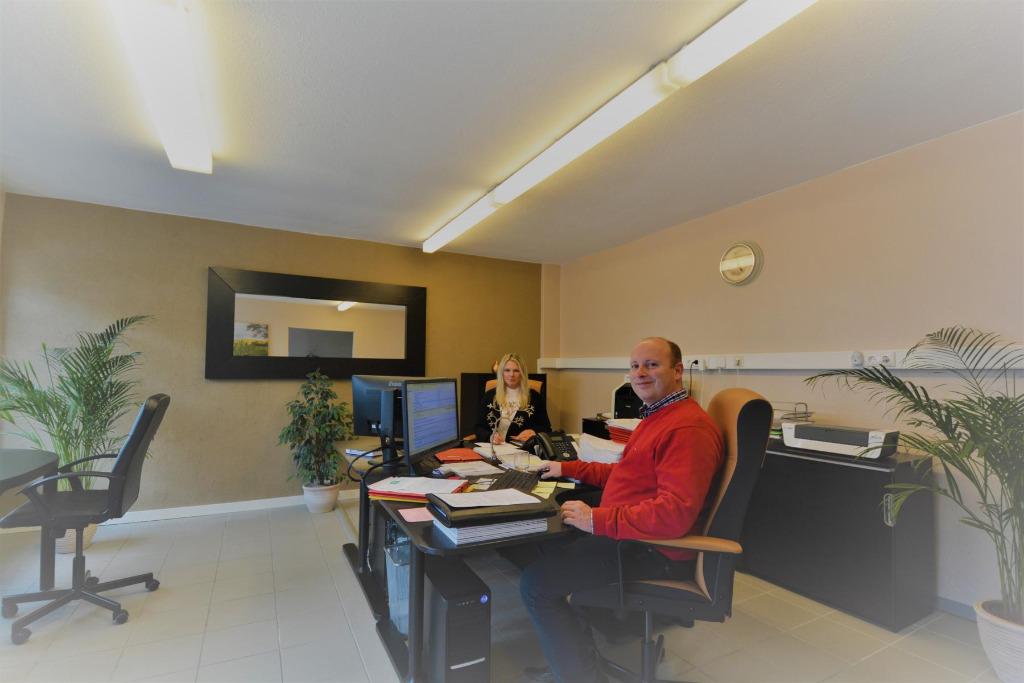 Wij zoeken uw huis in de Eifel!, Immo, Buitenland, Duitsland, Woonhuis, Landelijk