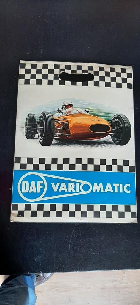 Pochet Daf Variomatic + affiche Paris Dakar, Ophalen of Verzenden, Zo goed als nieuw