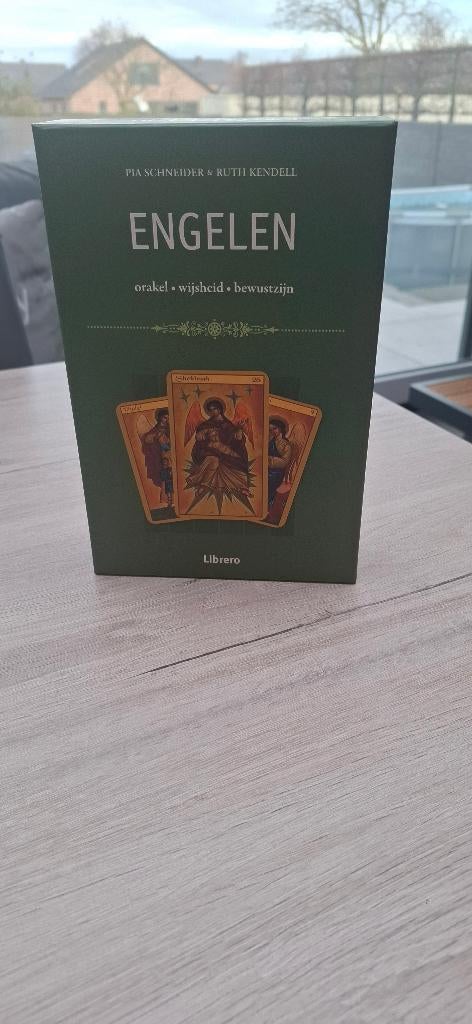Engelen (boek+kaarten) Orakel - wijsheid - bewustzijn, Ophalen, Nieuw