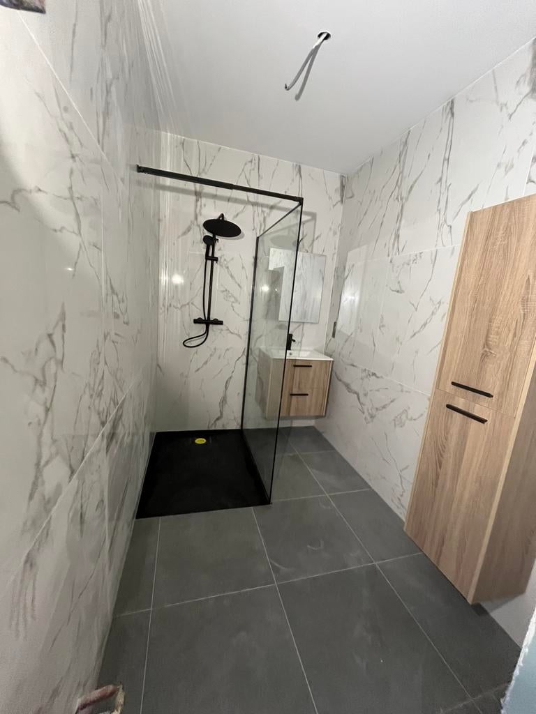 Travaux de batiment de A à Z 0467670547