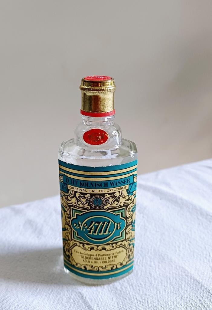 Eau de cologne, Verzamelen, Ophalen of Verzenden, Zo goed als nieuw