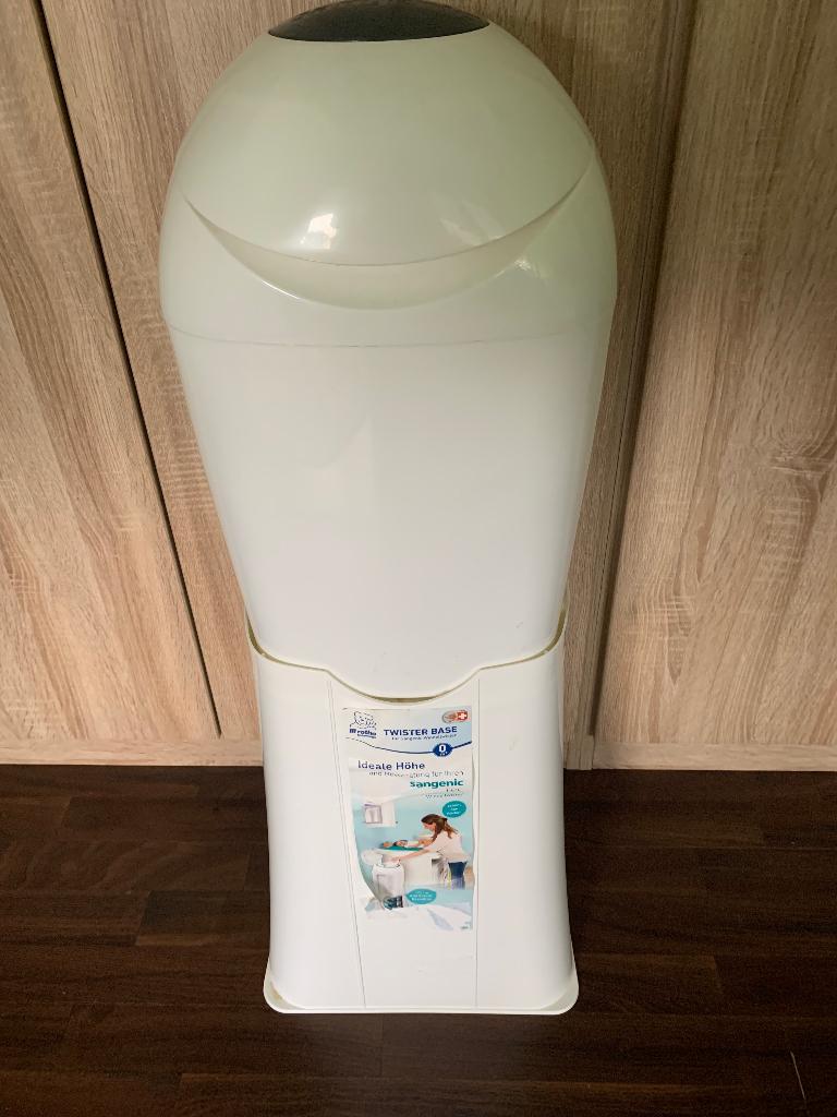 Luieremmer Tommee Tippee Sangenic, Kinderen en Baby's, Ophalen, Gebruikt, Luieremmer, Sangenic