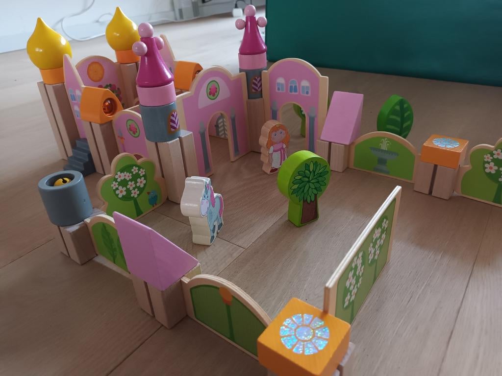 Haba sprookjesslot, Ophalen