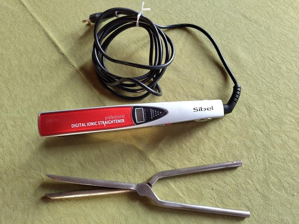 Fer à lisser Sibel moderne et fer à friser Marcel ancien, Electroménager, Électroménager & Équipement Autre, Enlèvement ou Envoi
