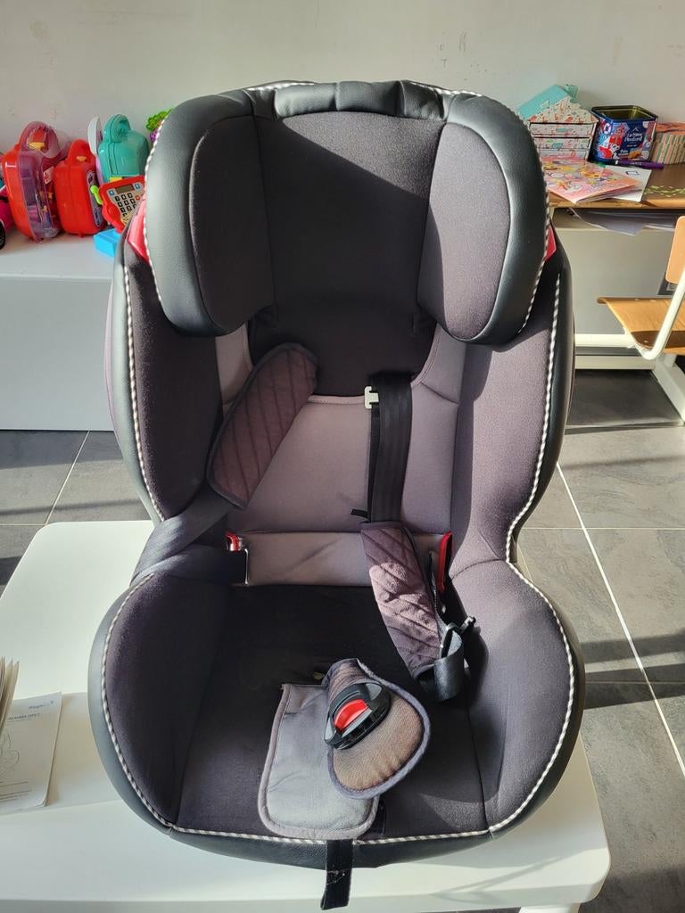 Siège auto Dreambee de 9 mois à 12 ans, Enfants & Bébés, Sièges auto, Enlèvement
