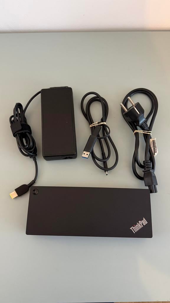 Lenovo ThinkPad Hybride Usb C en Usb A Docking Station, Computers en Software, Ophalen of Verzenden, Zo goed als nieuw, Lenovo