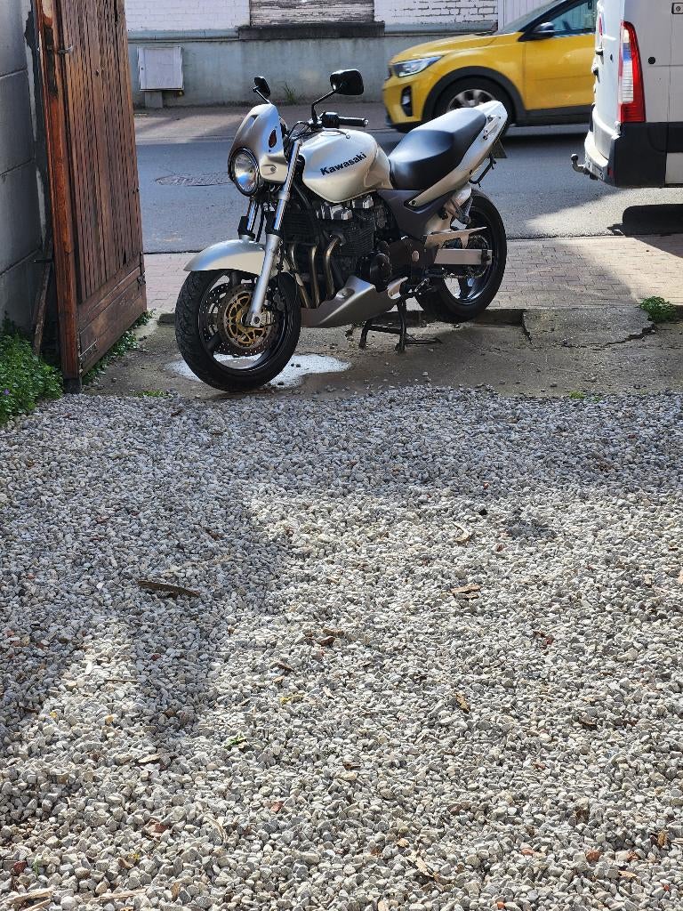 KAWA ZR 750 2000  1500 €, Motoren, Motoren | Kawasaki, Particulier