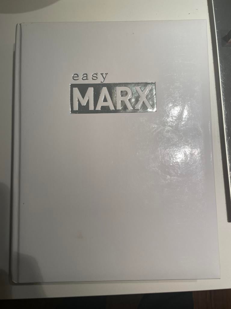 Easy Marx, beau livre de cuisine, Enlèvement ou Envoi, Comme neuf, France, Autres types