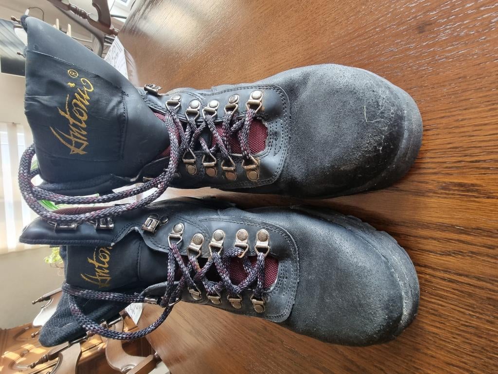 Antonio bergschoen, Sport en Fitness, Bergsport en Wandelen, Ophalen, Gebruikt