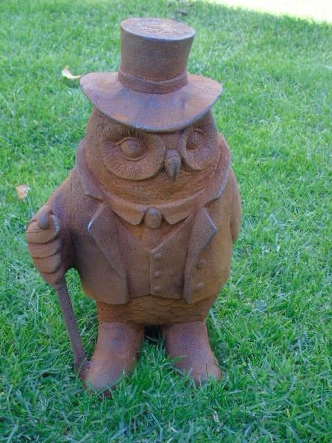 hibou en costume avec une cane en fonte h 32 cm, Enlèvement ou Envoi, Neuf, Métal, Animal