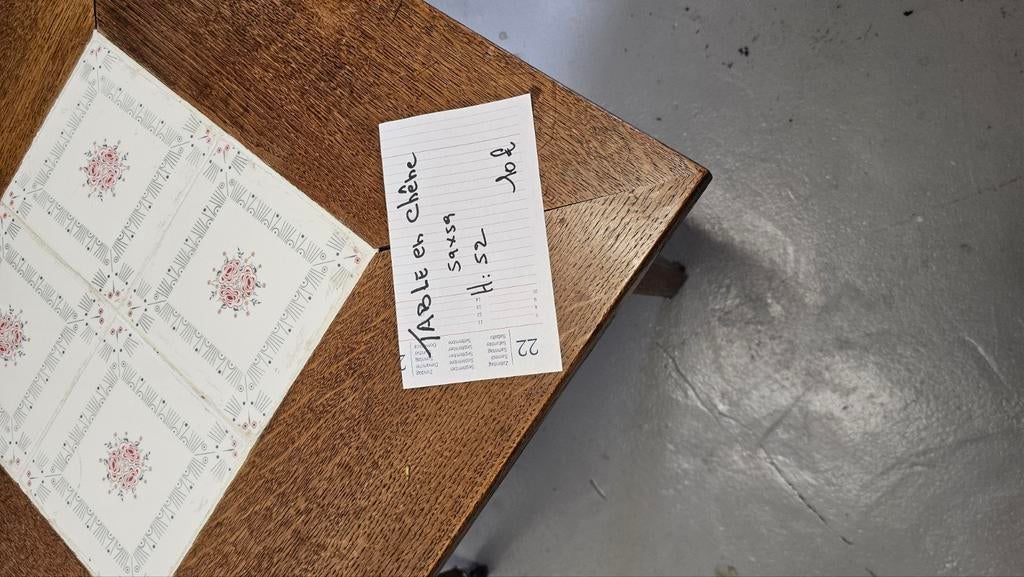 Table basse en chêne clair sur roulettes, Antiquités & Art, Enlèvement