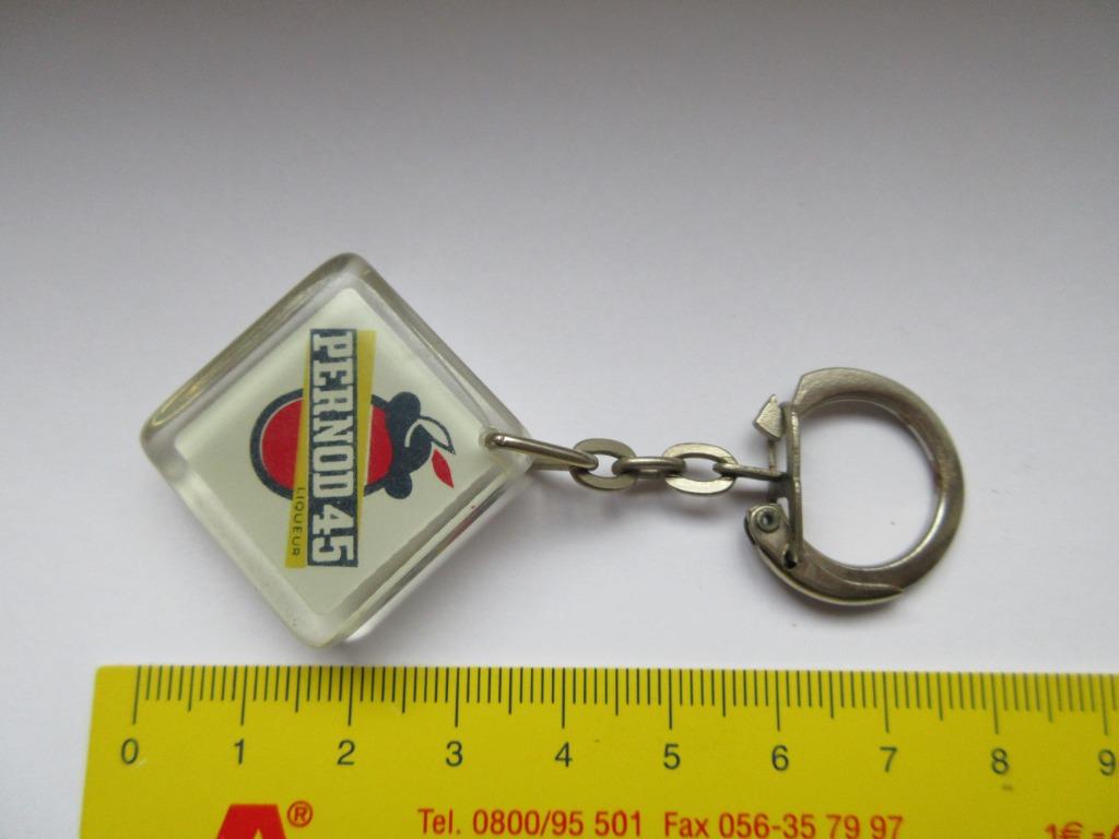 porte-clés vintage PERNOD 45 liqueur collection, Collections, Porte-clés, Enlèvement