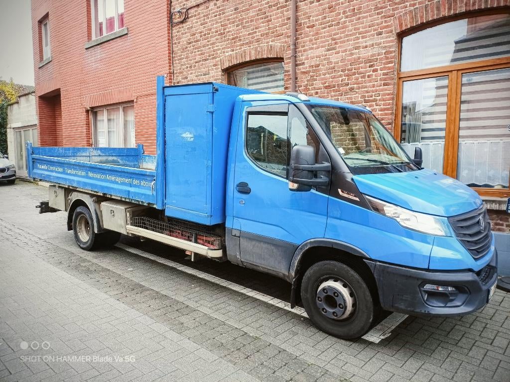 IVECO DAILY 70 C 18  2022  7.2 tonnes boite auto 58 000 km, Electronic Stability Program (ESP), Achat, Entretenue par le concessionnaire