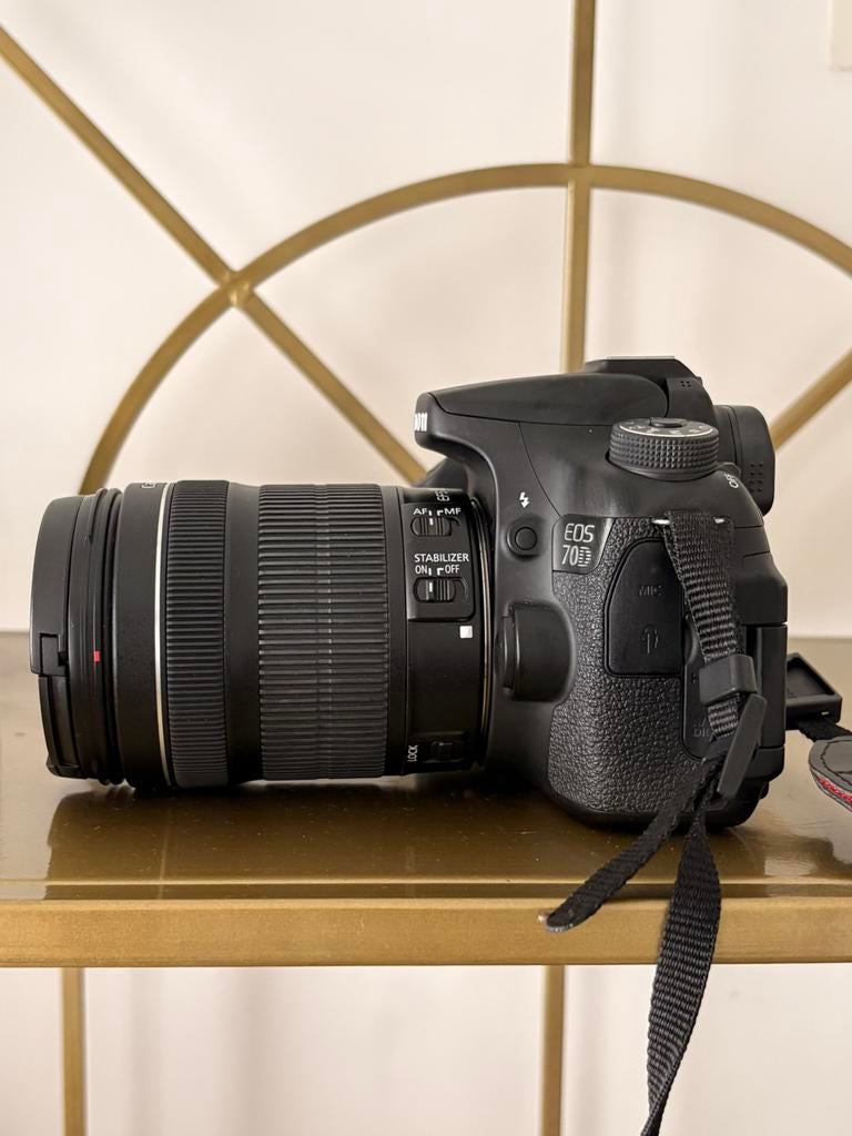 Canon EOS 70D +  EF-S 18-135mm lens, Enlèvement, Canon