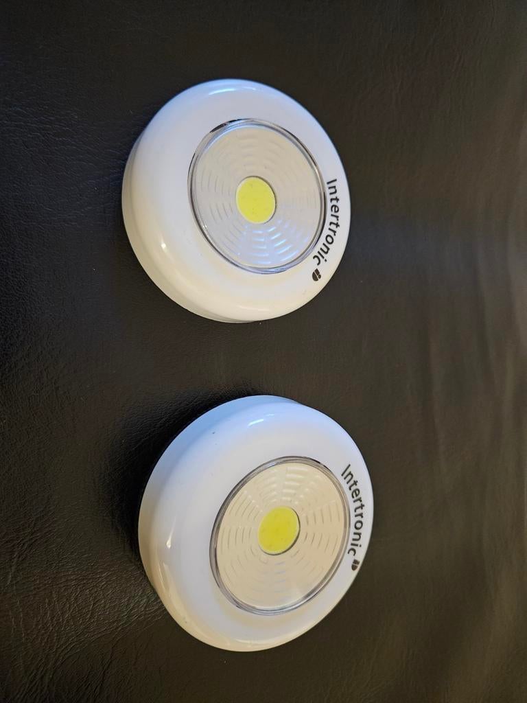 2 wandlampen op batterijen, Ophalen of Verzenden, Gebruikt