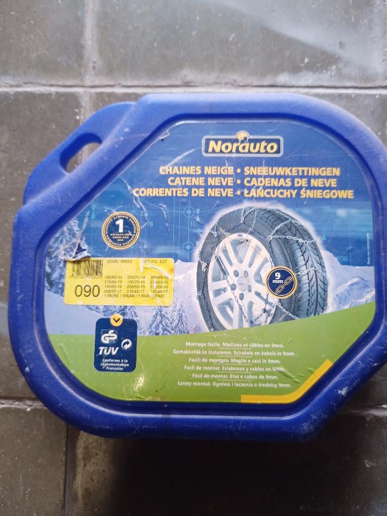 Sneeuwkettingen, Enlèvement, Neuf