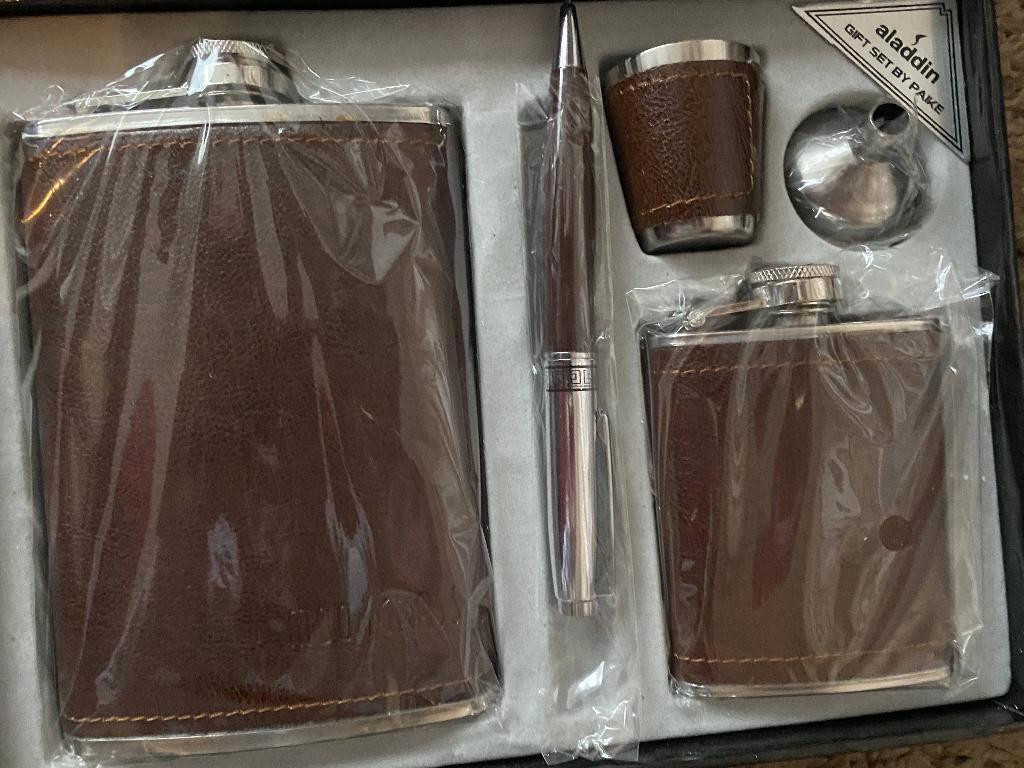 coffret cadeau pour homme, Enlèvement, Neuf