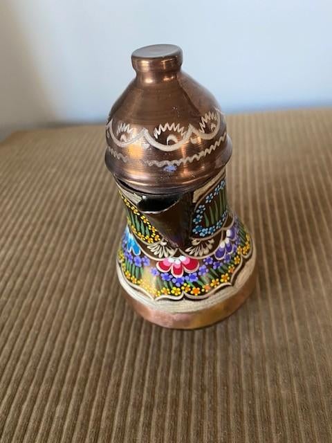 sierlijke, beschilderde, koperen vaas, Antiek en Kunst, Ophalen of Verzenden, Koper