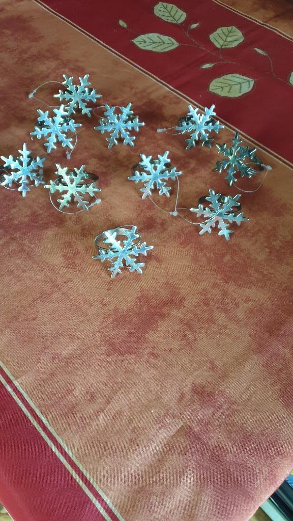 10 ronds de serviette flocon argenté déco de Noel neuf, Divers, Enlèvement, Neuf