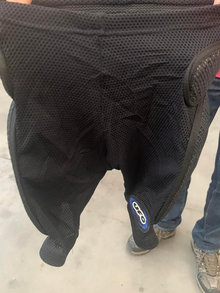 Beschermingsbroek Ufo M motor cross enduro zwart nieuw, Motoren, Kleding | Motorkleding, Ophalen of Verzenden