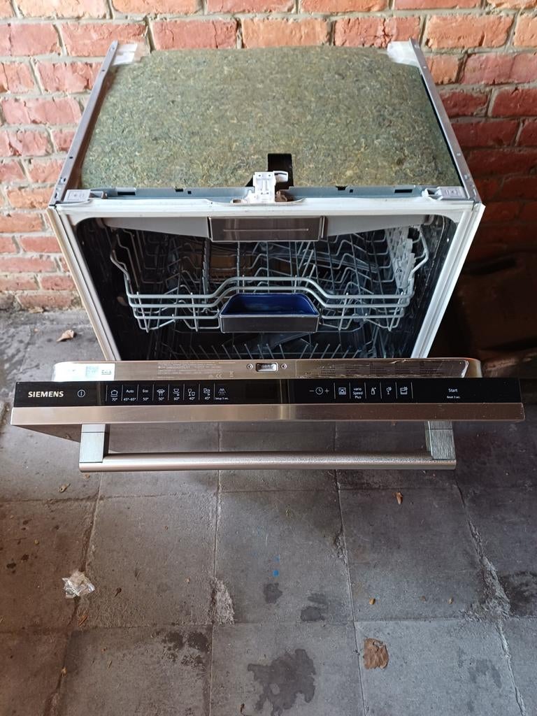 Siemens Zeolith inbouw vaatwasser, Elektronische apparatuur, Ophalen, Minder dan 10 liter, Energieklasse A of zuiniger, Zo goed als nieuw