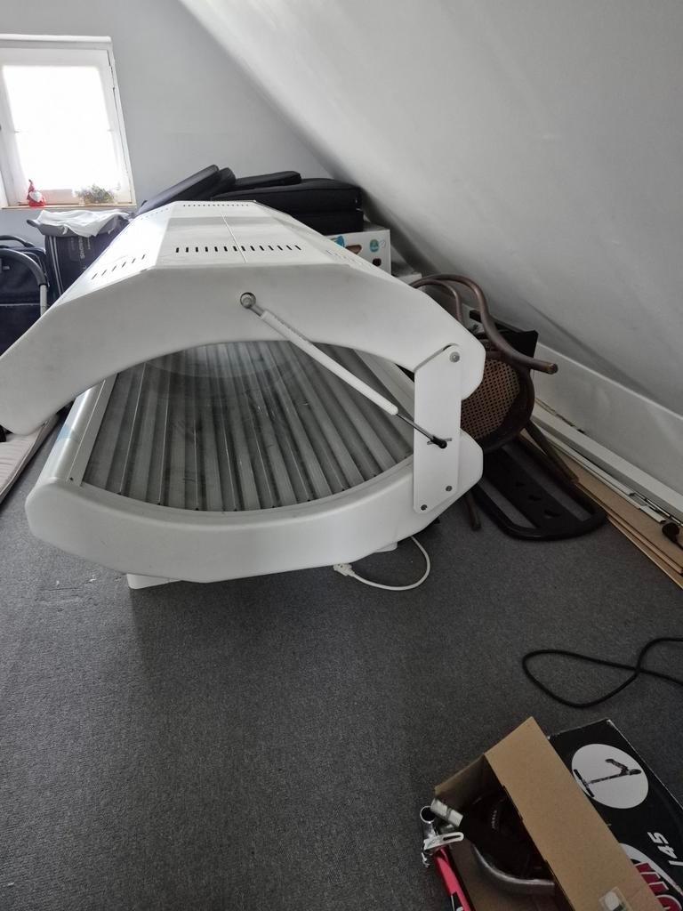 Zonnebank, Elektronische apparatuur, Zonnebanken en Gezichtsbruiners, Ophalen