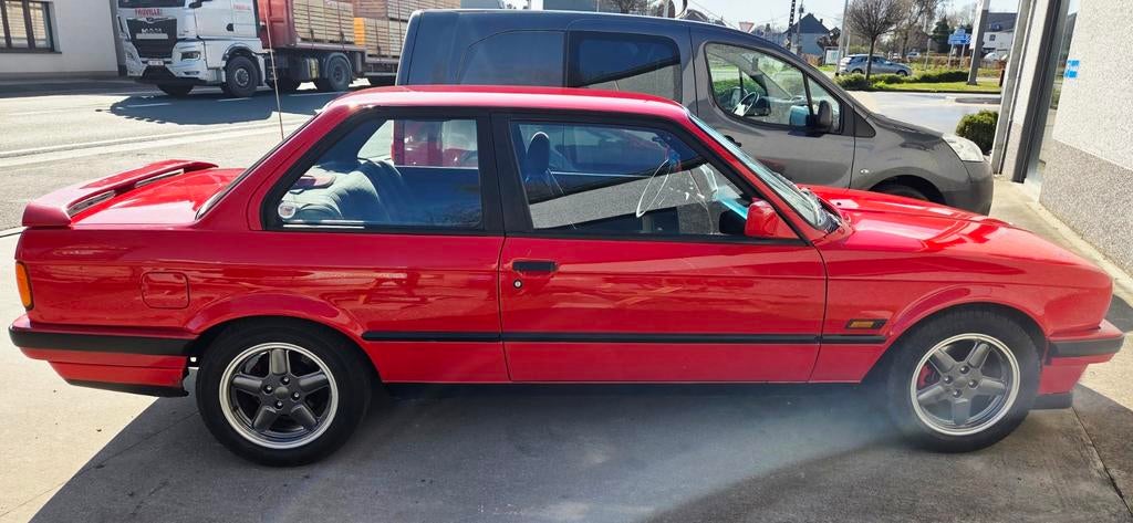 Bmw 318is e30, Enlèvement ou Envoi