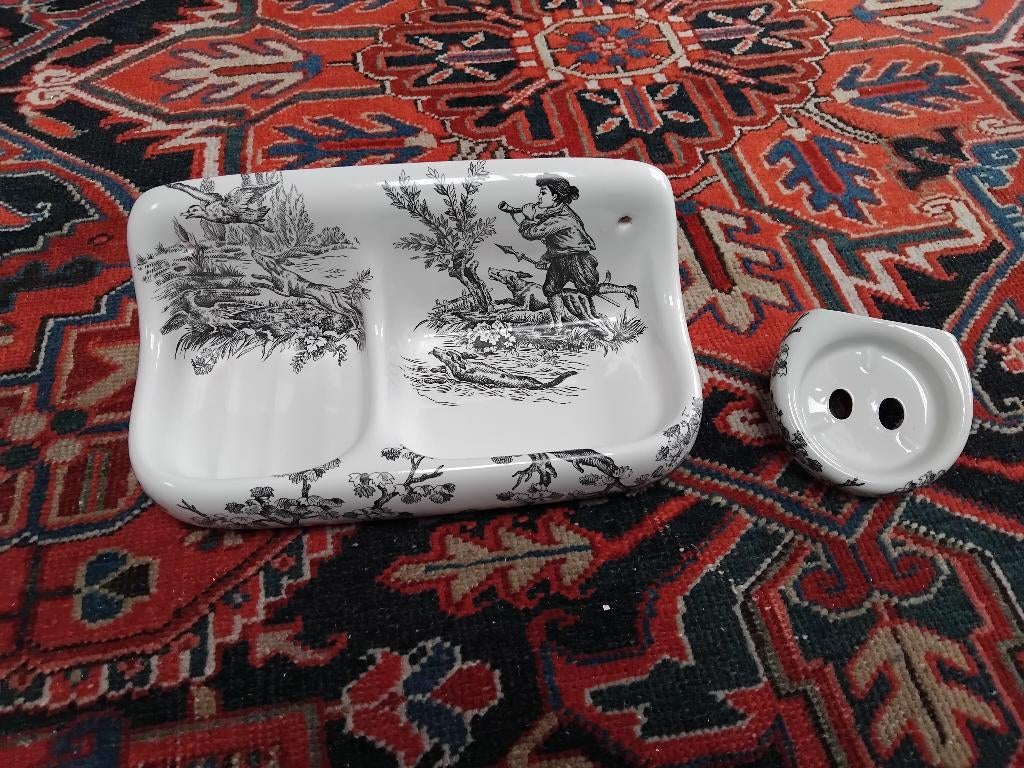 Wastablet + Tandenborstelhouder van 'Porcelaine de Paris', Ophalen, Nieuw
