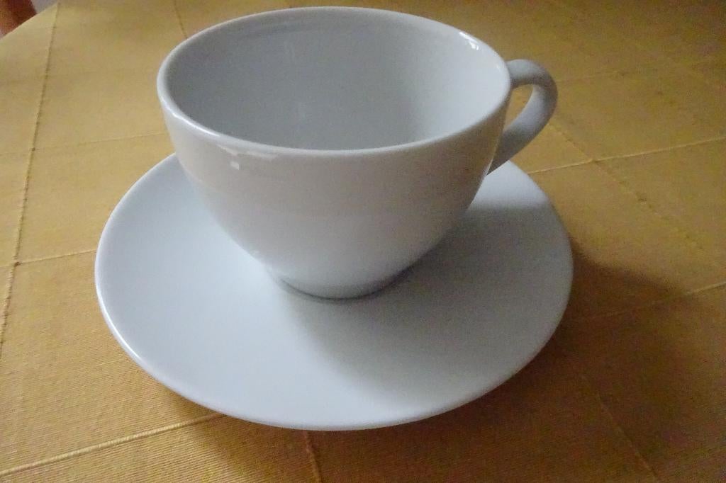 koffieservies, Huis en Inrichting, Keuken | Servies, Ophalen, Zo goed als nieuw, Effen, Kop(pen) en/of Schotel(s)