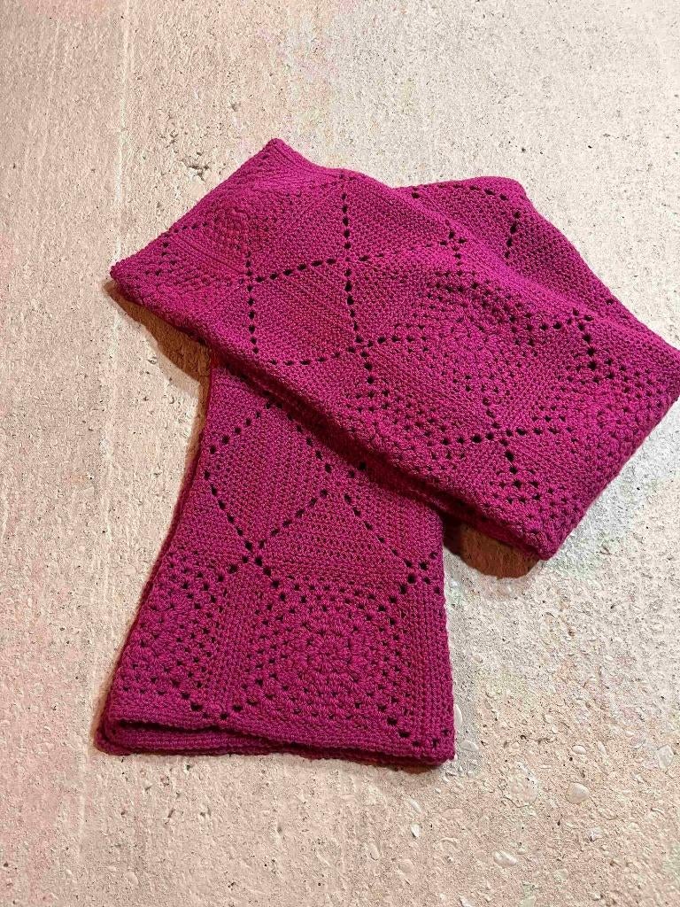 Granny woondeken gehaakt frambozen paars 220/147, Huis en Inrichting, Woonaccessoires | Plaids en Woondekens, Ophalen of Verzenden