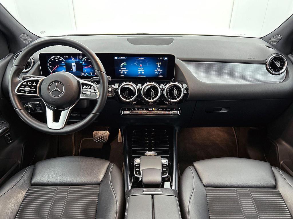 Mercedes-Benz B-Klasse 180 Urban Line (automatique), Autos, Achat, Entreprise, 700 kg, 136 ch