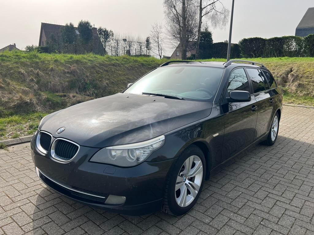 BMW 520d/2.0 diesel/2008/365.000 km/euro 4, Auto's, BMW, Bedrijf, 5 Reeks, ABS, Adaptive Cruise Control, Airbags, Airconditioning