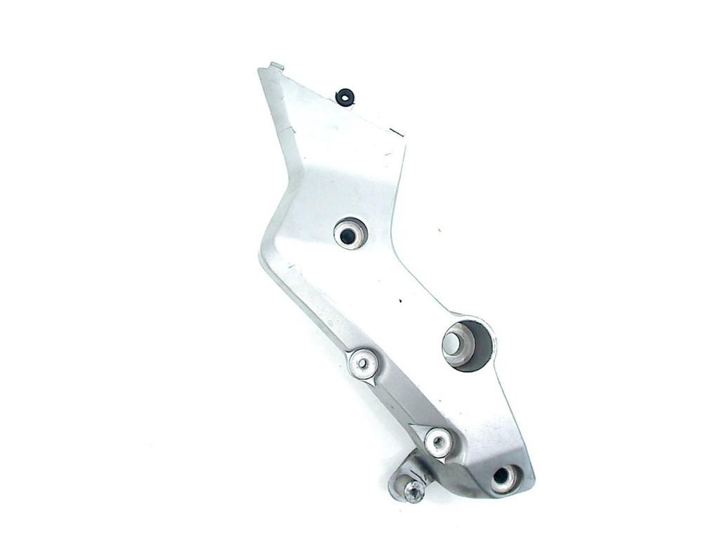 CADRE CHASSIS ARMATURE STAY CB 1000 R 2008-2016 (CB1000R), Motos, Dhr. S. di Majo, Utilisé, Info@cama-motorparts.nl, P.J. Troelstraweg 8 8
3144 CX  MAASSLUIS, NL