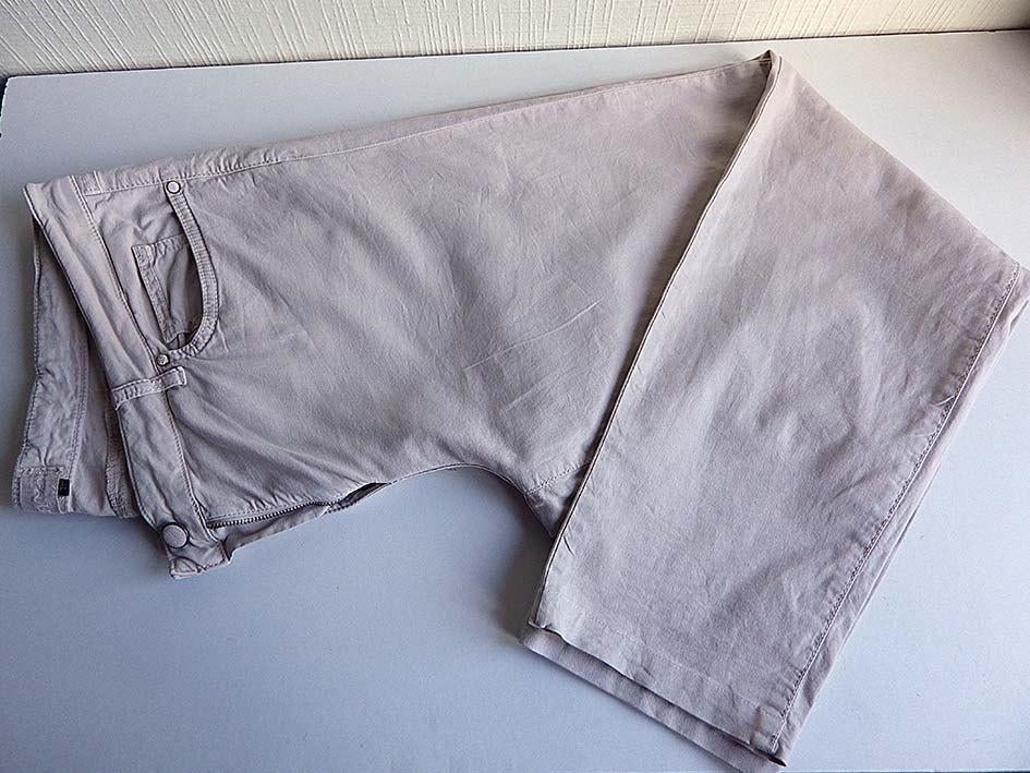 Damesbroeken maat 46: €.5,00. p/st., Ophalen, Zo goed als nieuw, Maat 46/48 (XL) of groter, Overige kleuren