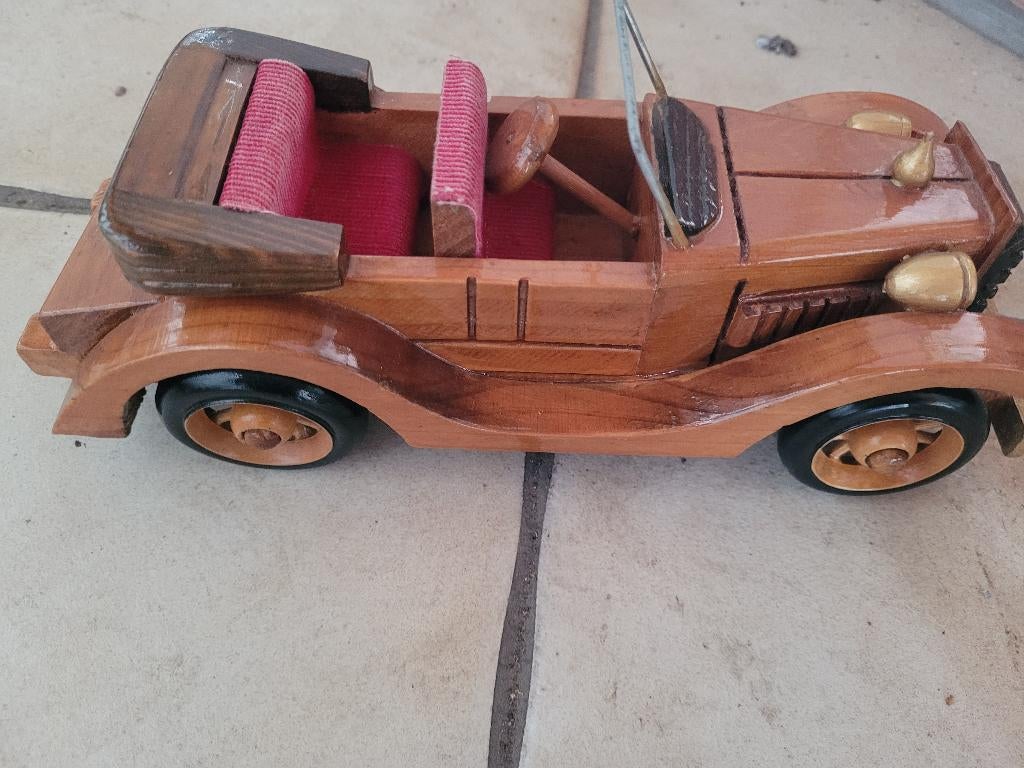 Maquette de Collection Oldtimer en Bois, Hobby & Loisirs créatifs, Voitures miniatures | Échelles Autre, Comme neuf, Voiture, Enlèvement