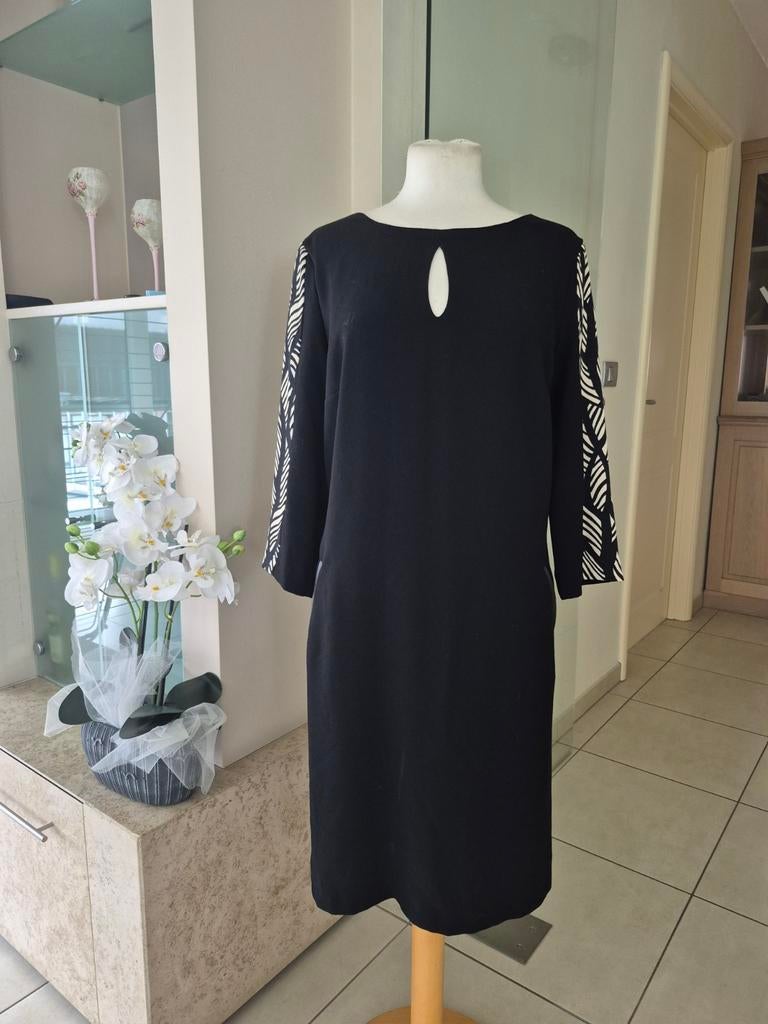 MARIE MERO kleed, Enlèvement ou Envoi, Taille 42/44 (L)