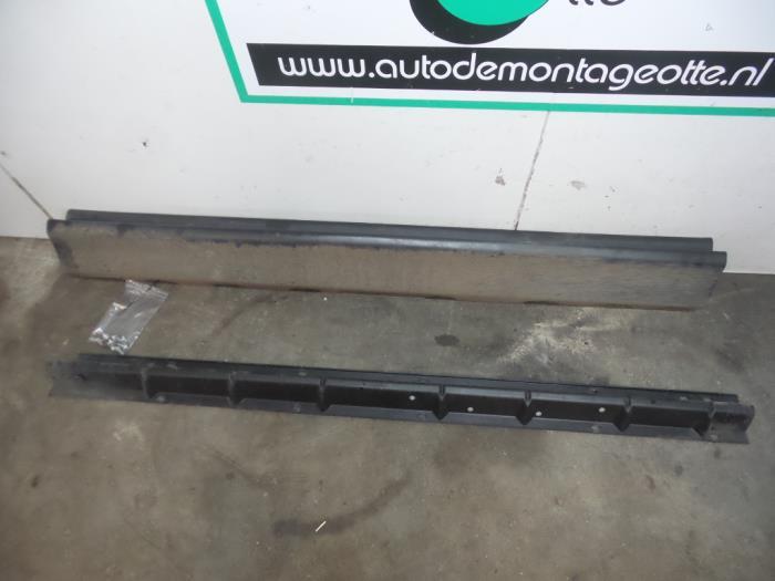 Zijskirt links van een BMW X5 (X5 00-) (442/6), Gebruikt, -, -, Ophalen of Verzenden