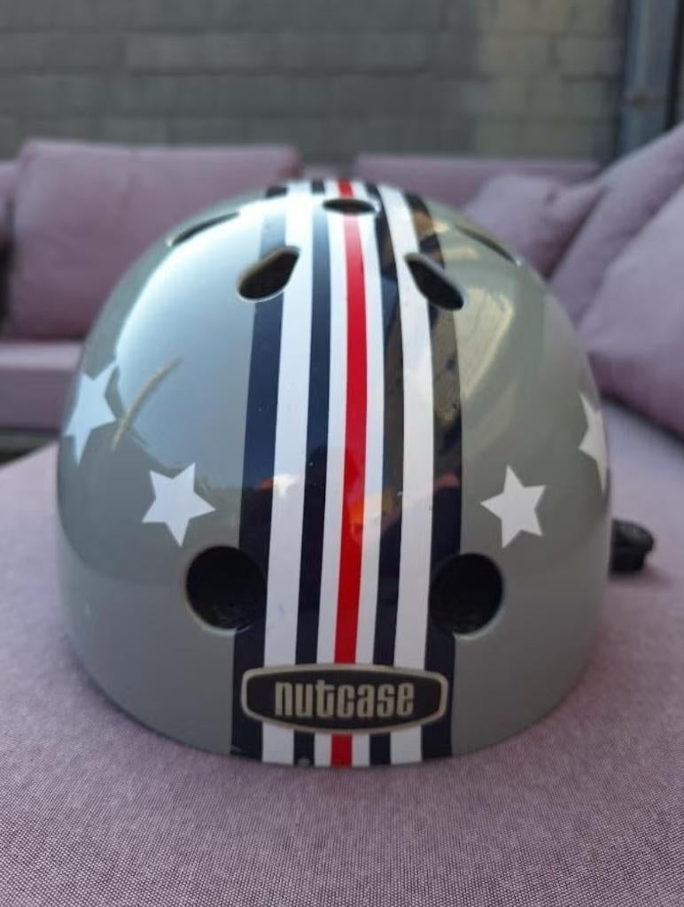 Fietshelm 'Nutcase' - maat: M, Fietsen en Brommers, Fietsaccessoires | Fietshelmen, Ophalen, Gebruikt, M, Jongen of Meisje