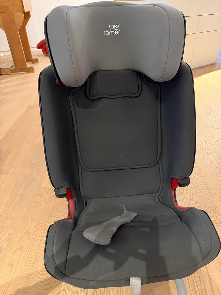 Römer Britax Avansafix IV M Isofix, Kinderen en Baby's, Autostoeltjes, Ophalen, Zo goed als nieuw, Isofix